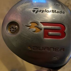 Taylormade Burner Fairway 5 Wood 18 Degree Stiff Flex w Headcover.
